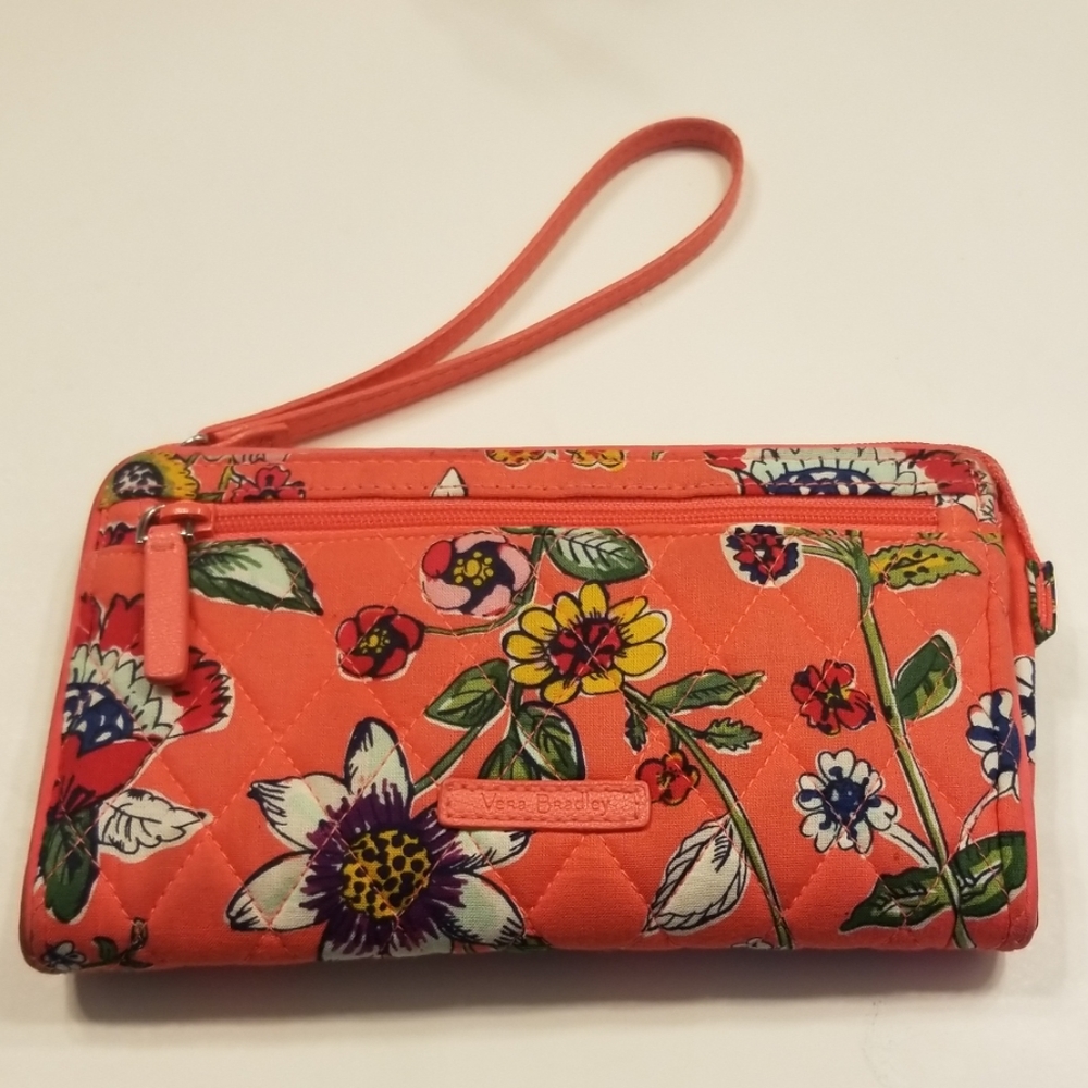 Vera Bradley cell phone wristlet